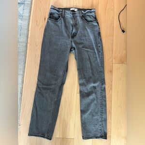 Abercrombie High Rise Straight leg Jean